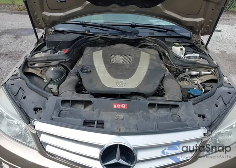 2009 Mercedes-Benz C 300 Luxury/Sport from USA, damaged, VIN WDDGF54X69R063653